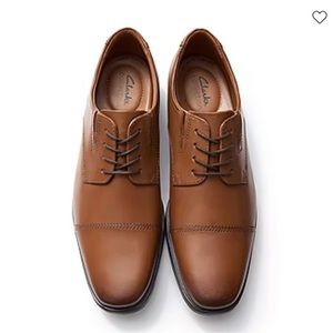 Clark’s Dress Shoes Size 9.5